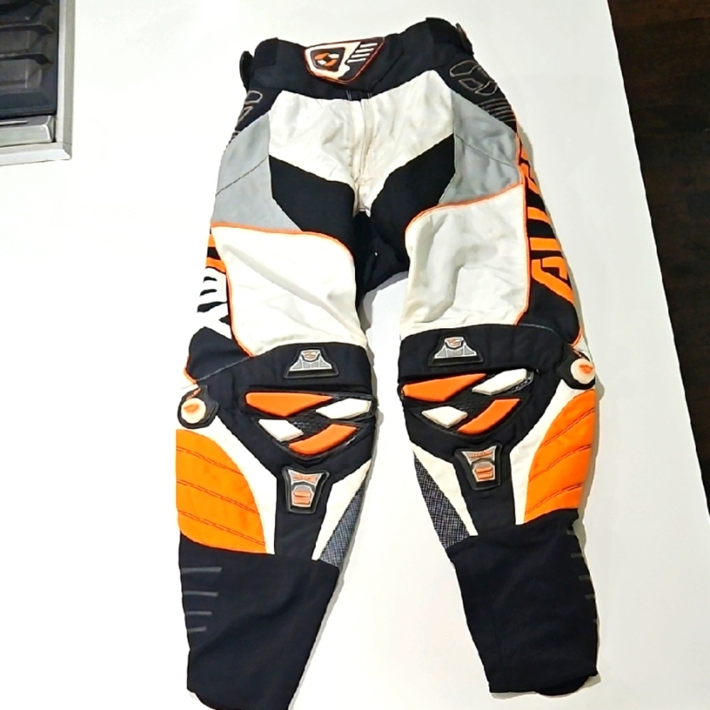 ALLOY Black and Orange Men's Pants. Sz 28".  (Mens Small)